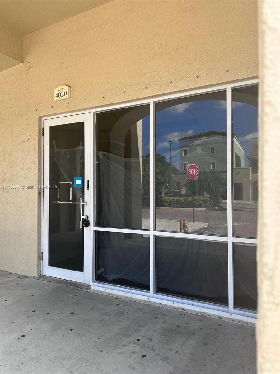 LOCATION LOCATION LOCATION.....Great frontage to 690, with a high vehicle affluence. This beautiful Shopping Center has captivated the area. Vivid colors that attract customers with a fresh look. . 2 Months securityDeposit1st Month in advance. + Sales Tax