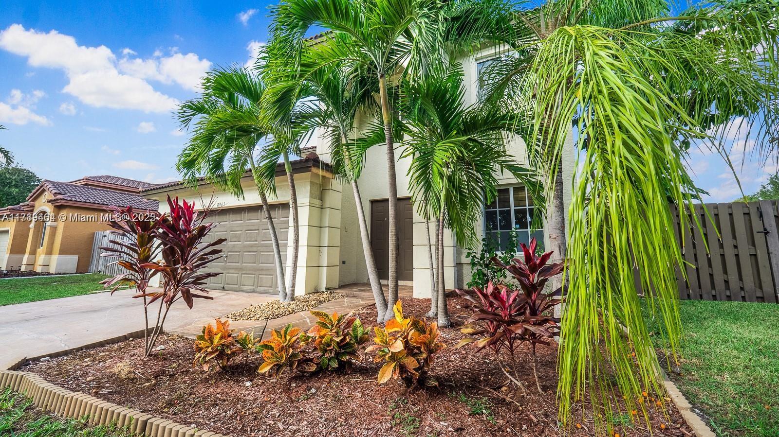 Rental Property at 8963 Sw 212th Ln, Cutler Bay, Miami-Dade County, Florida - Bedrooms: 4 
Bathrooms: 3  - $3,650 MO.