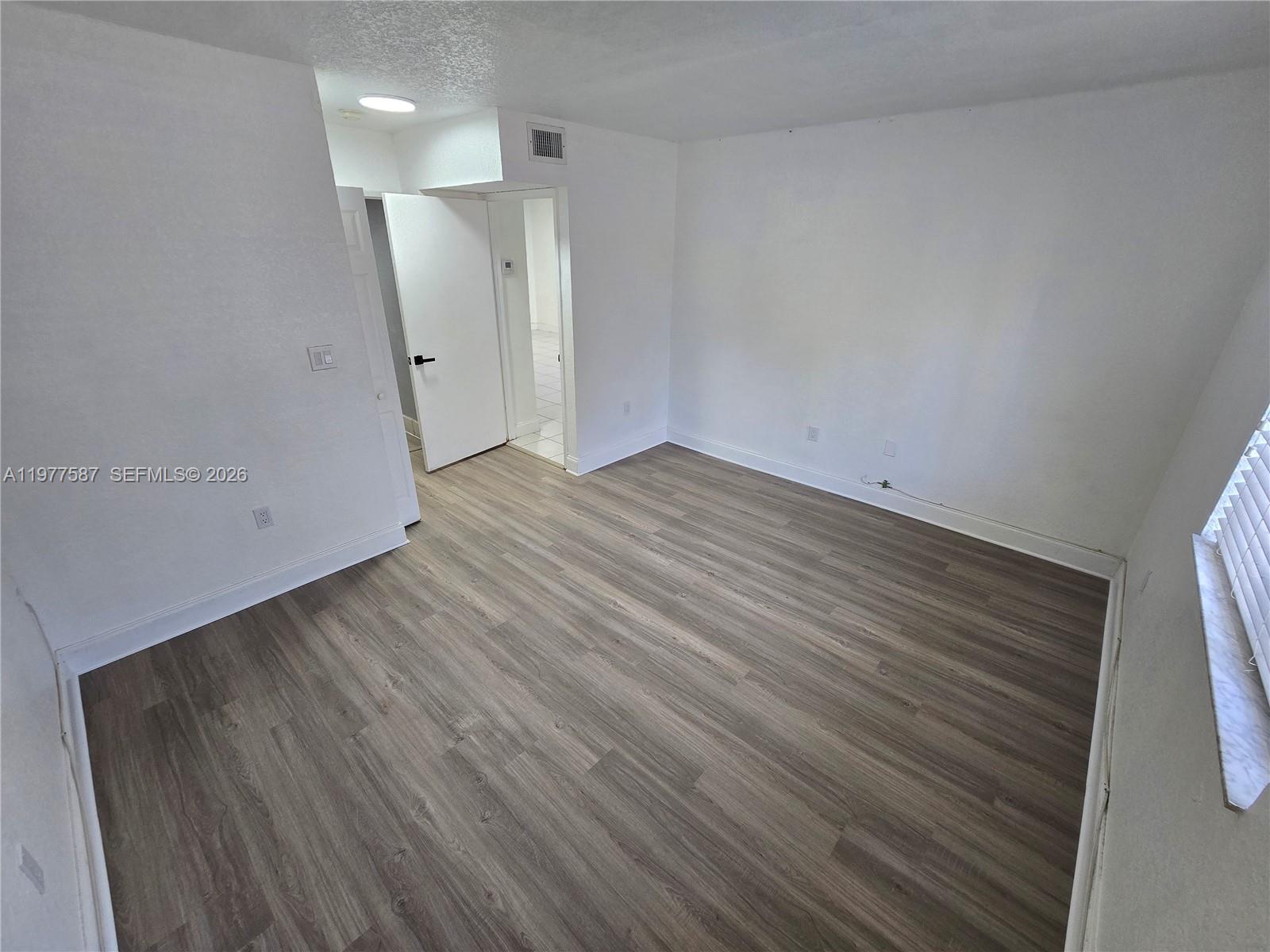 VILLA REAL CONDO NO 7 - Residential