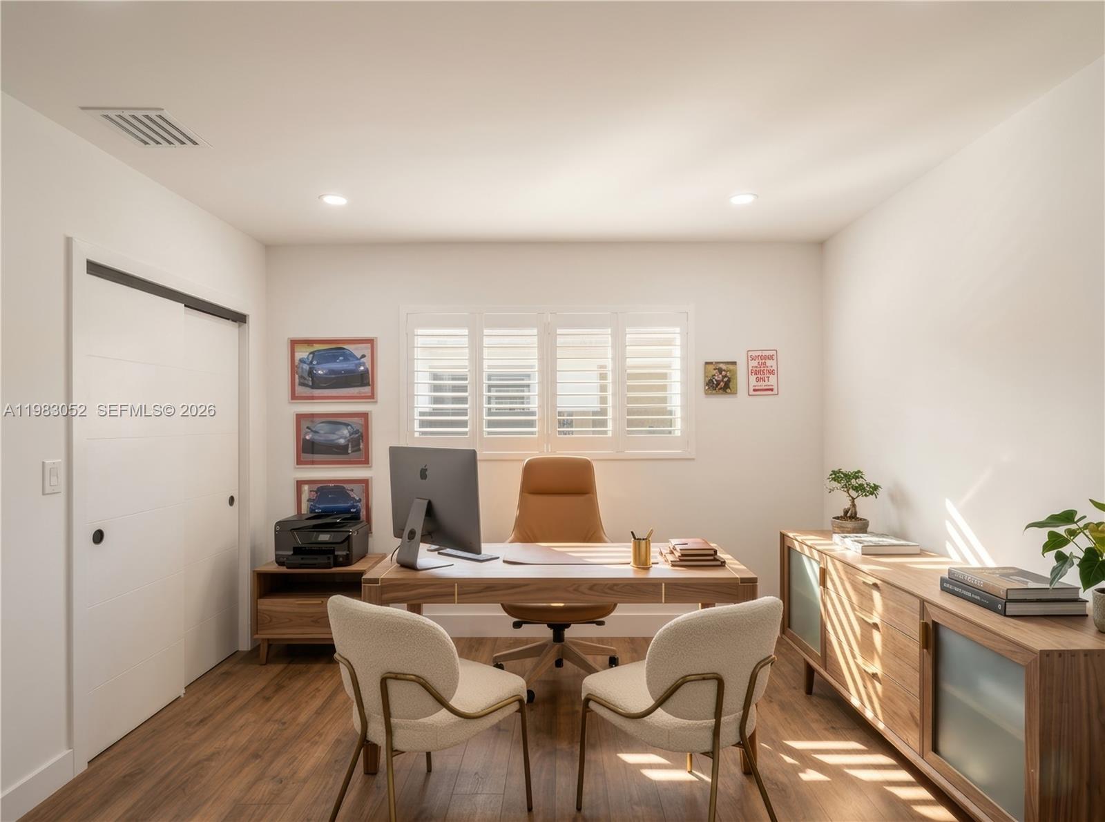 BISCAYNE POINT - Residential