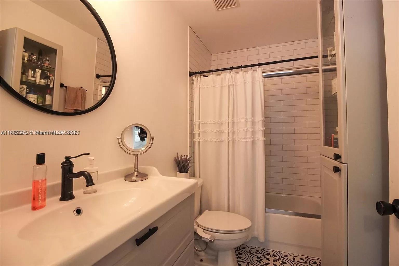 WYNDHAM HEIGHTS - Residential