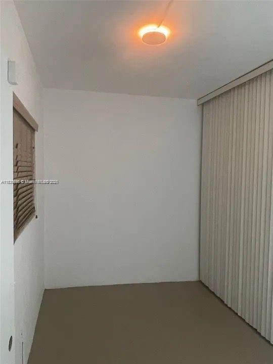 JASMINE GARDENS CONDO INC - Residential Lease