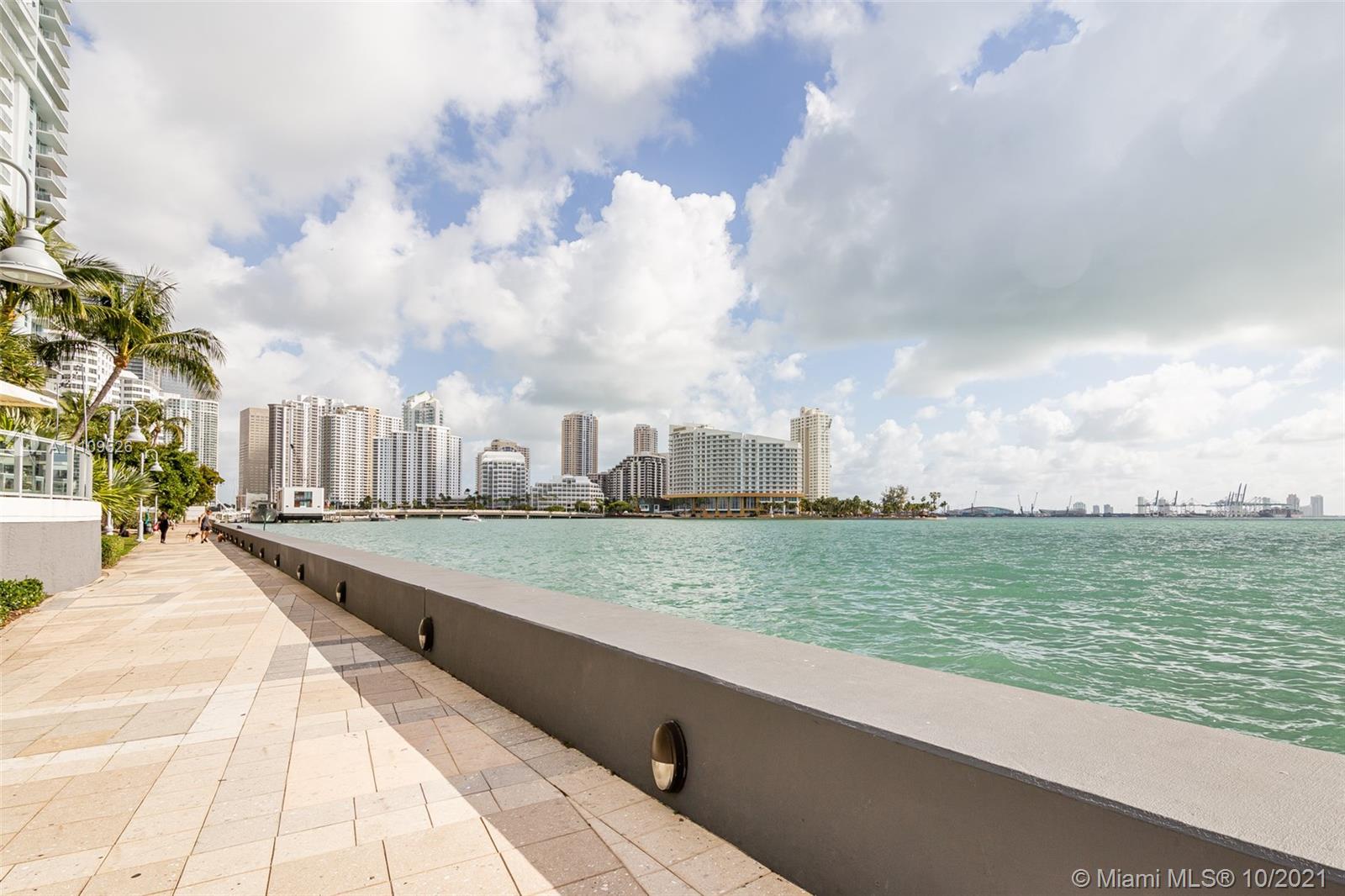 The Club at Brickell Bay - Residential