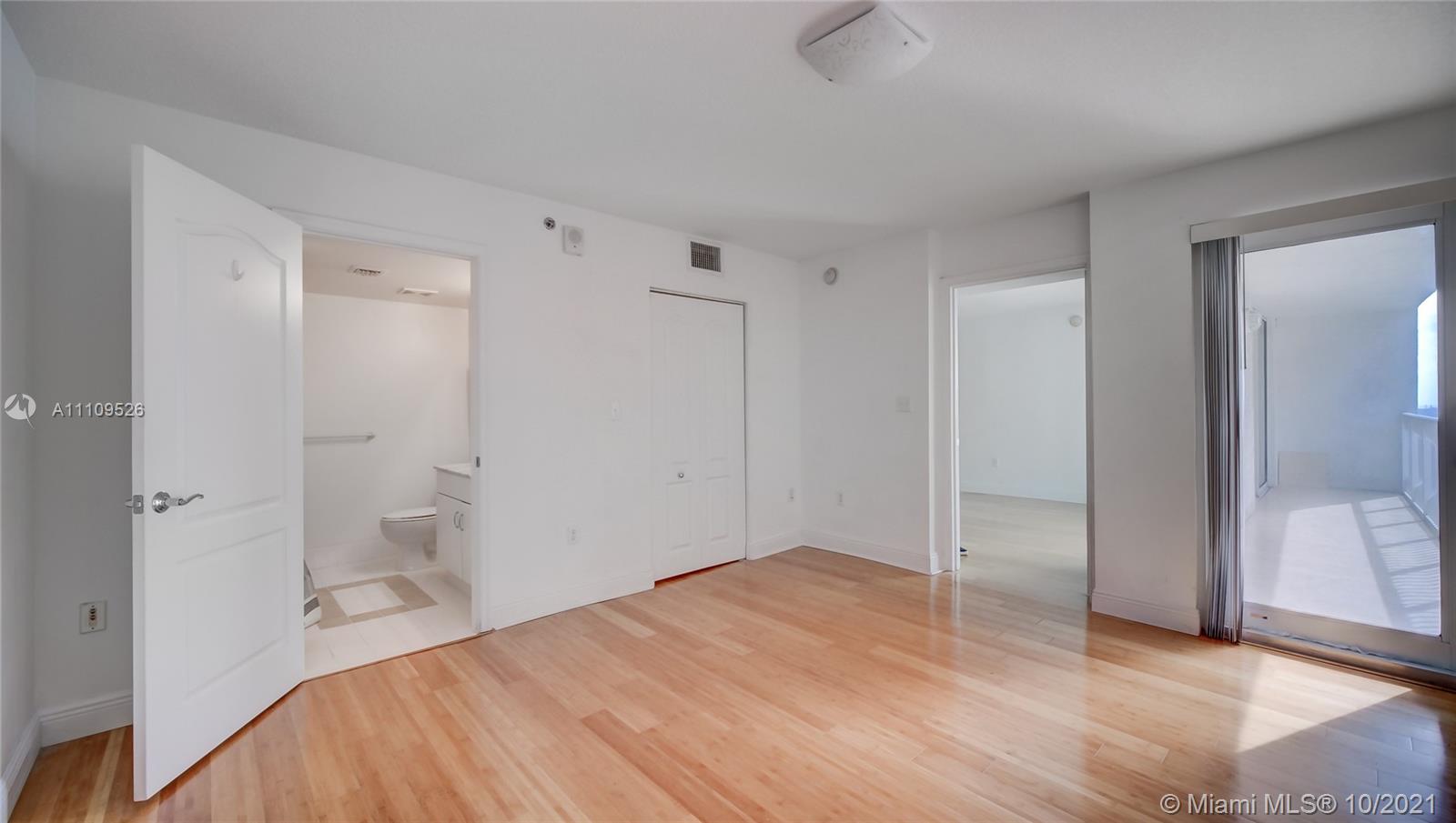 The Club at Brickell Bay - Residential