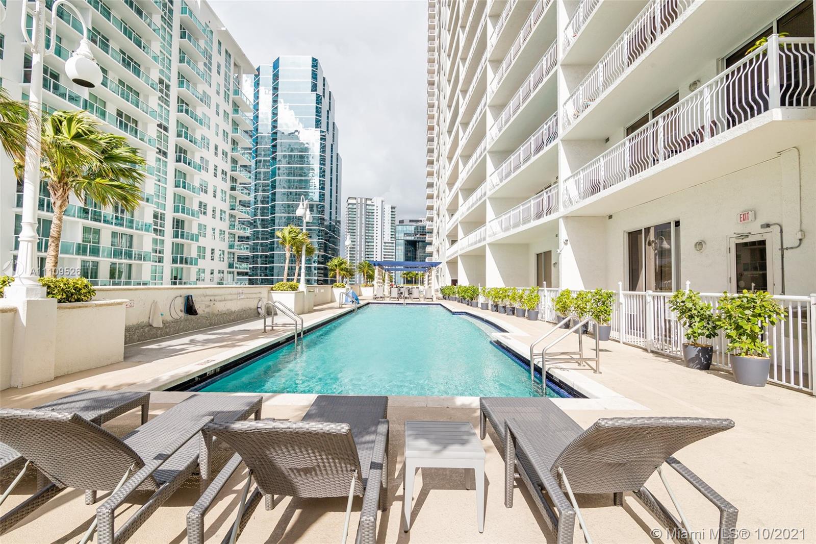 The Club at Brickell Bay - Residential
