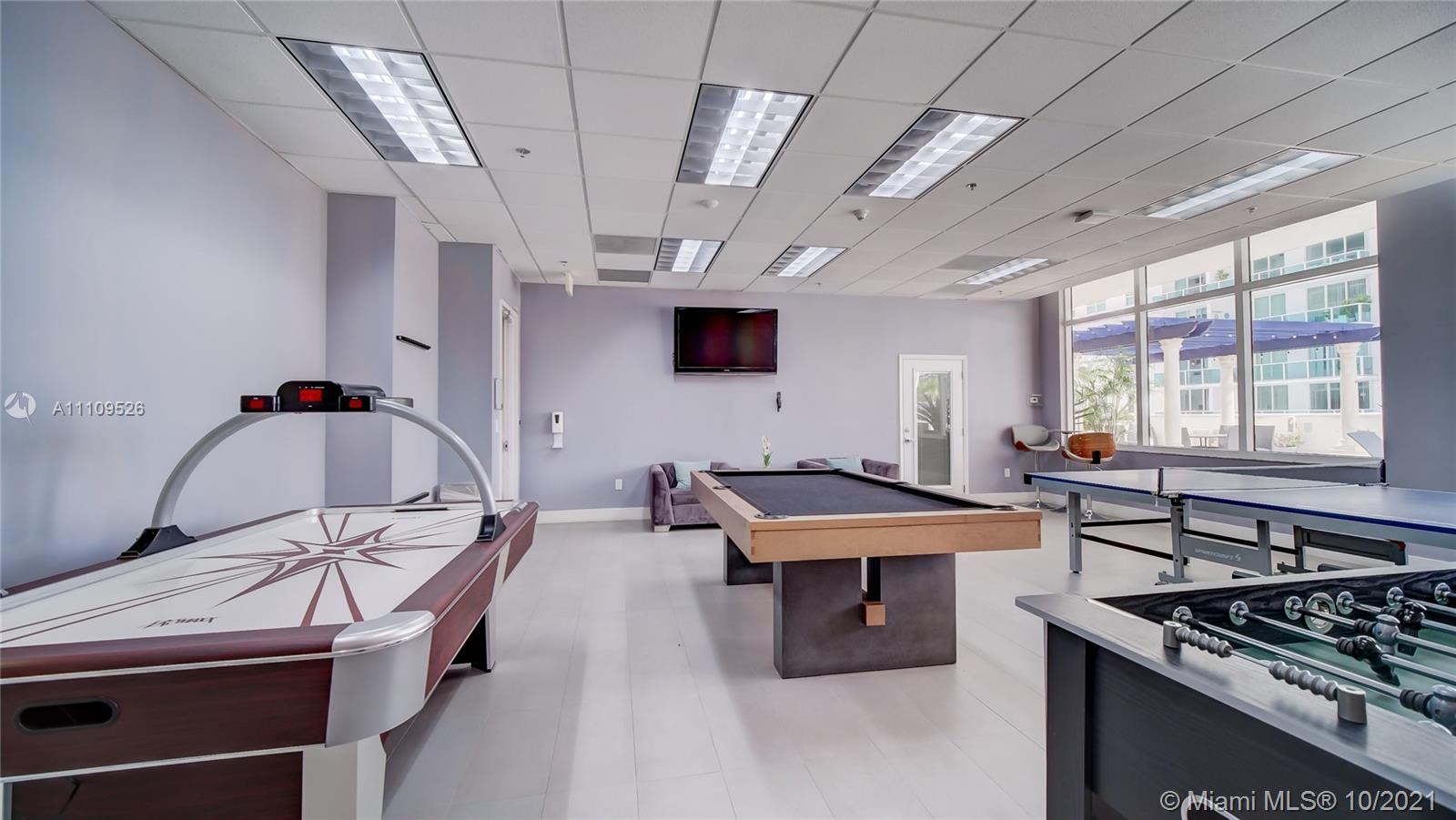 The Club at Brickell Bay - Residential