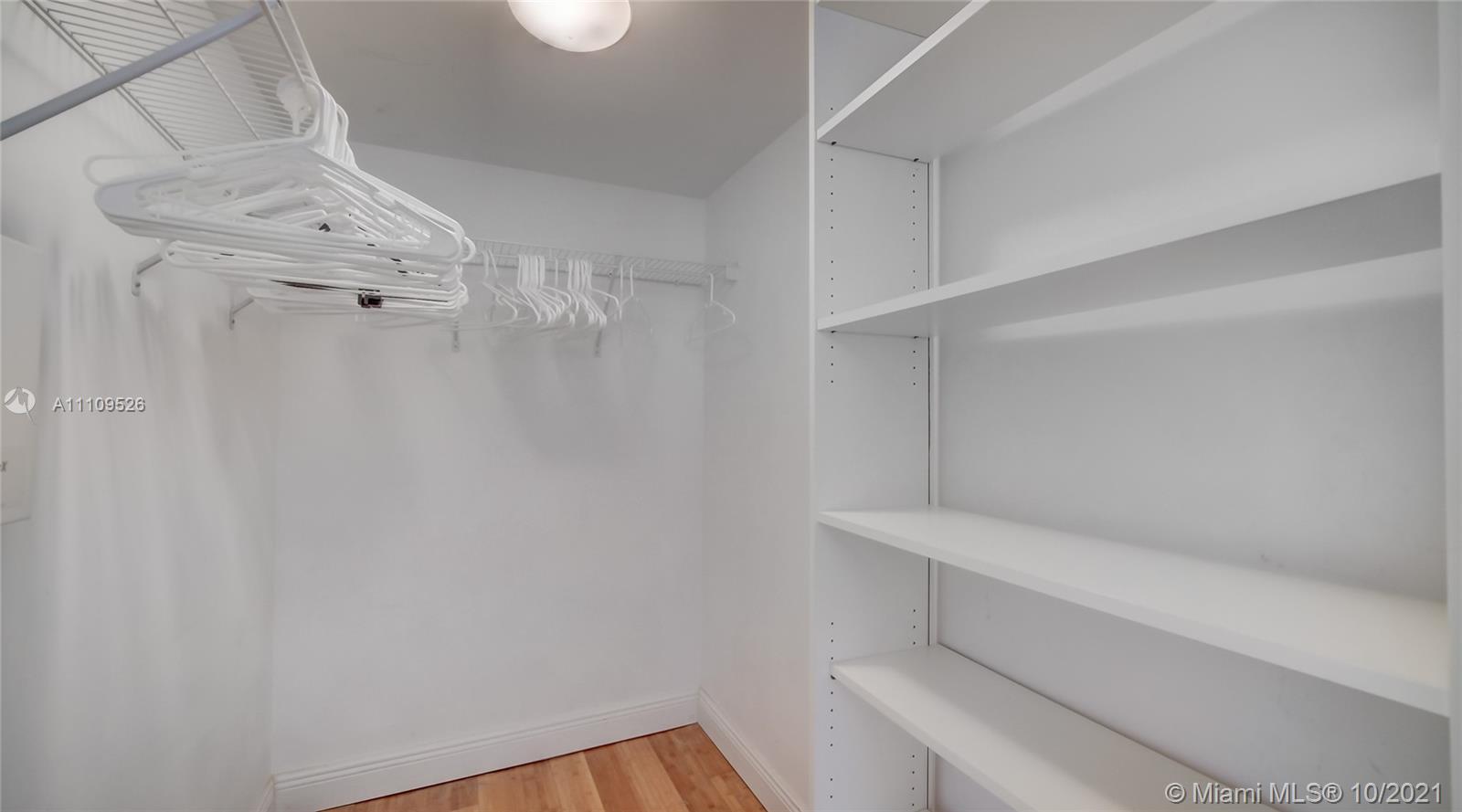 The Club at Brickell Bay - Residential