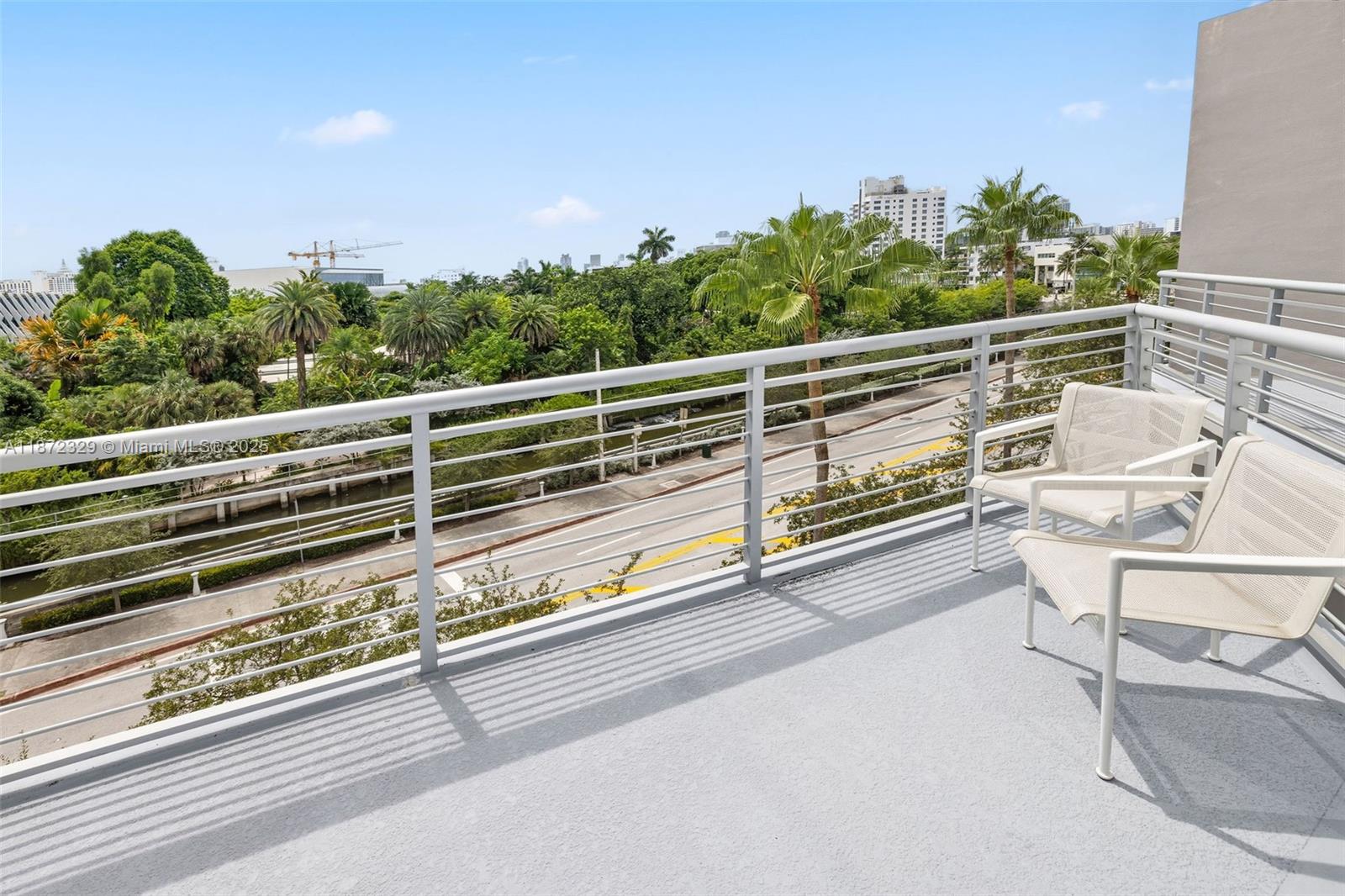 THE MERIDIAN CONDO - Residential