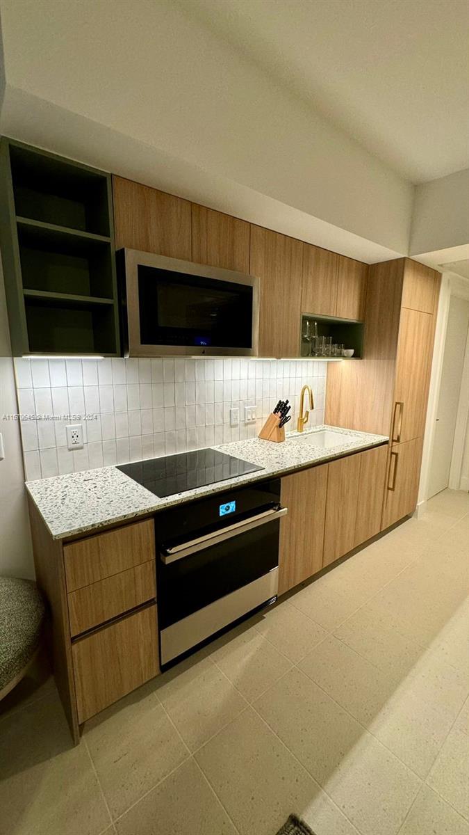 Natiivo / Gale Residences - Residential Lease