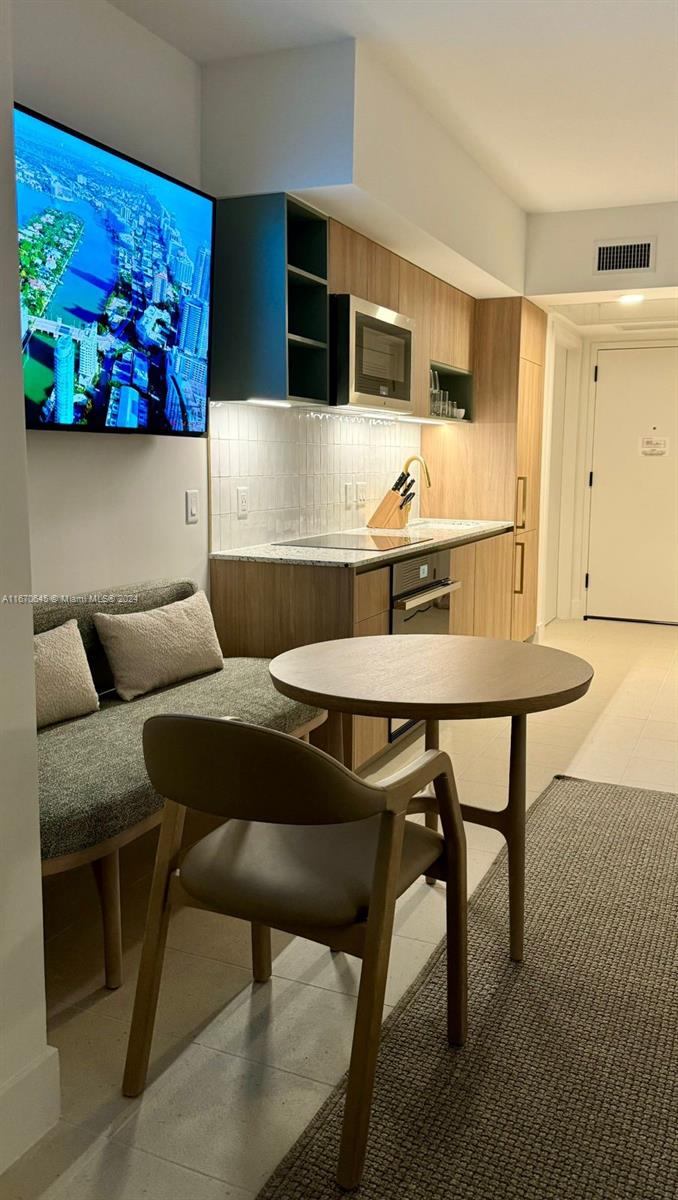 Natiivo / Gale Residences - Residential Lease