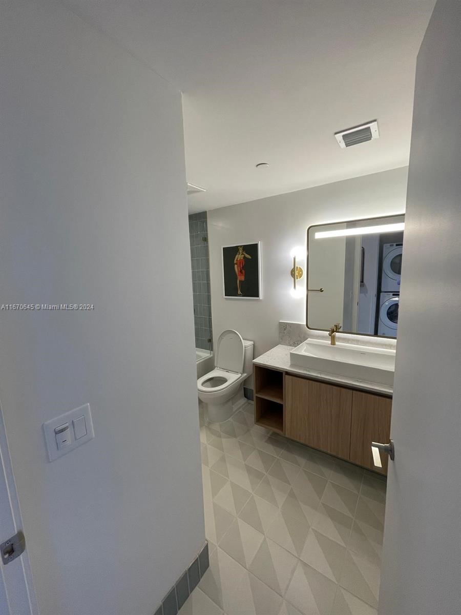 Natiivo / Gale Residences - Residential Lease