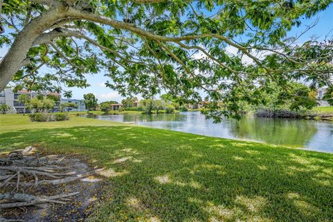 Photo of 220 Lakeview Dr #308, Weston, FL 33326 (MLS # A11942826)