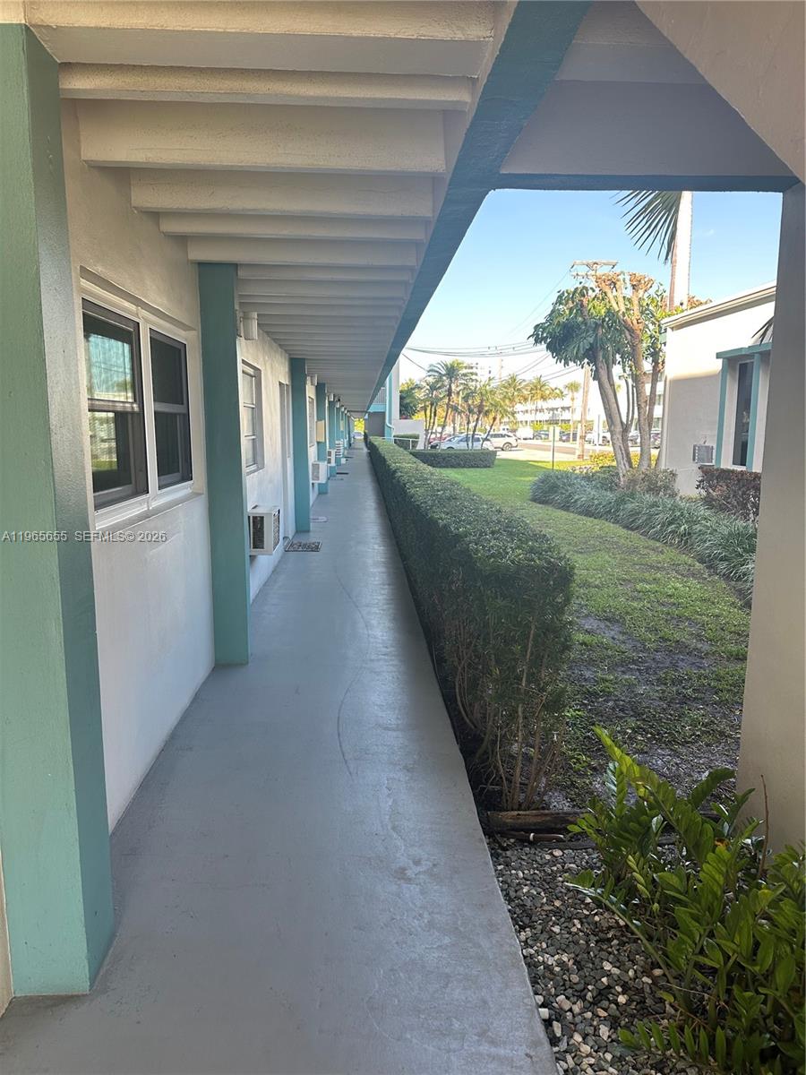 EASTERN SHORES PALO ALTO - Residential