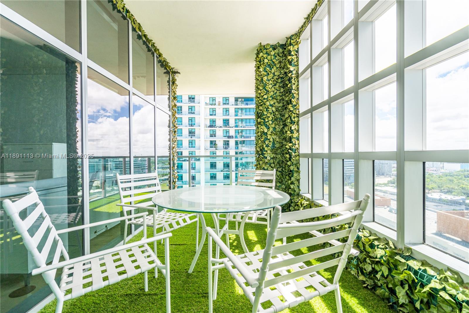 FOUR MIDTOWN MIAMI CONDO - Residential Lease