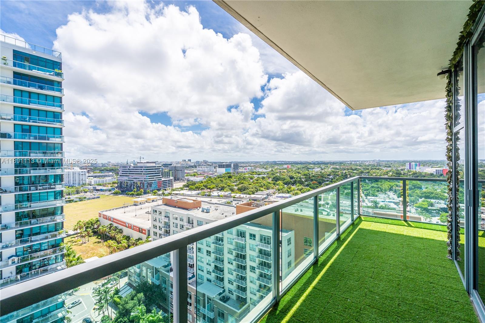 FOUR MIDTOWN MIAMI CONDO - Residential Lease