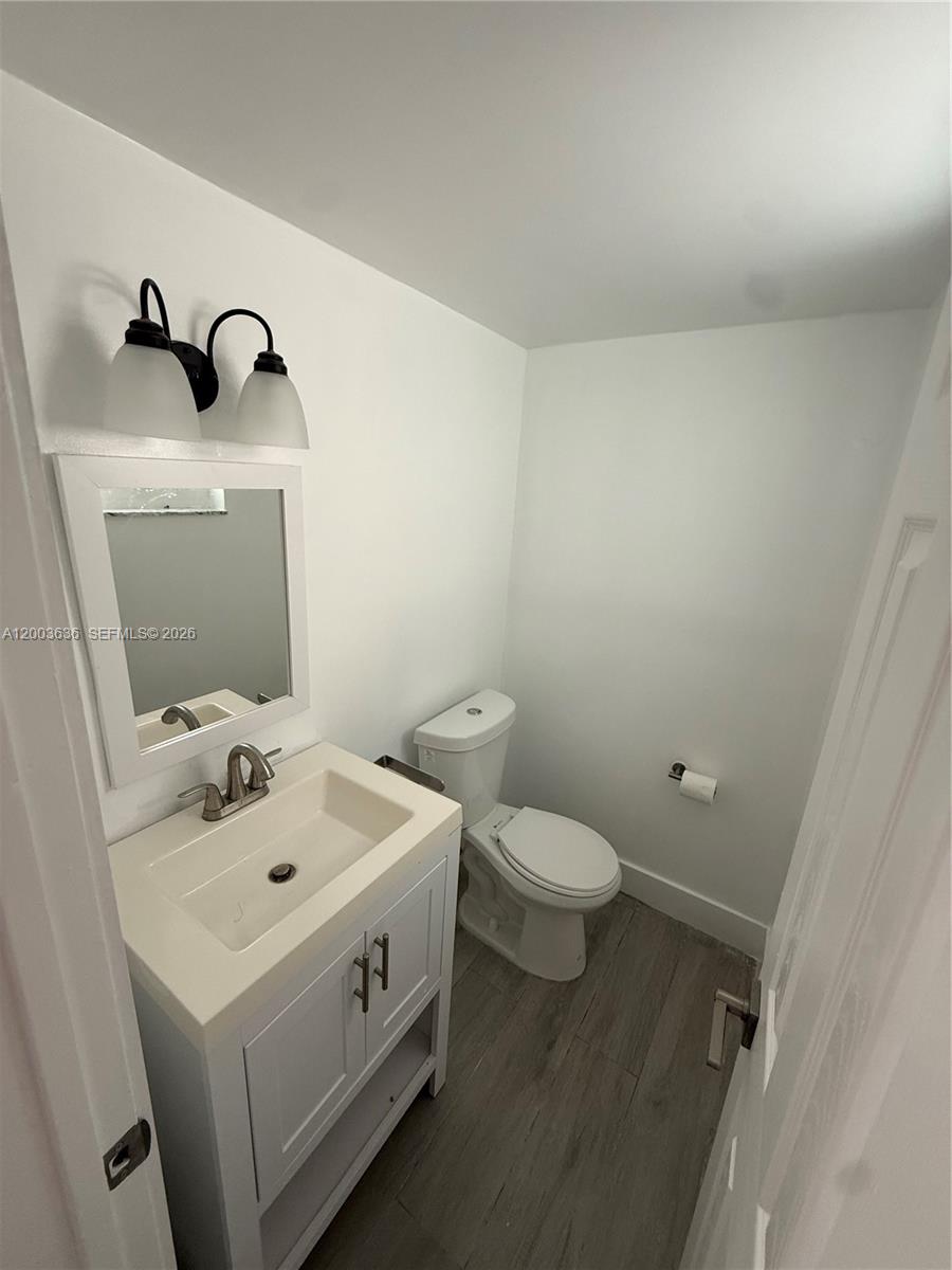 GALEN DRIVE WEST CONDOMIN - Residential Lease