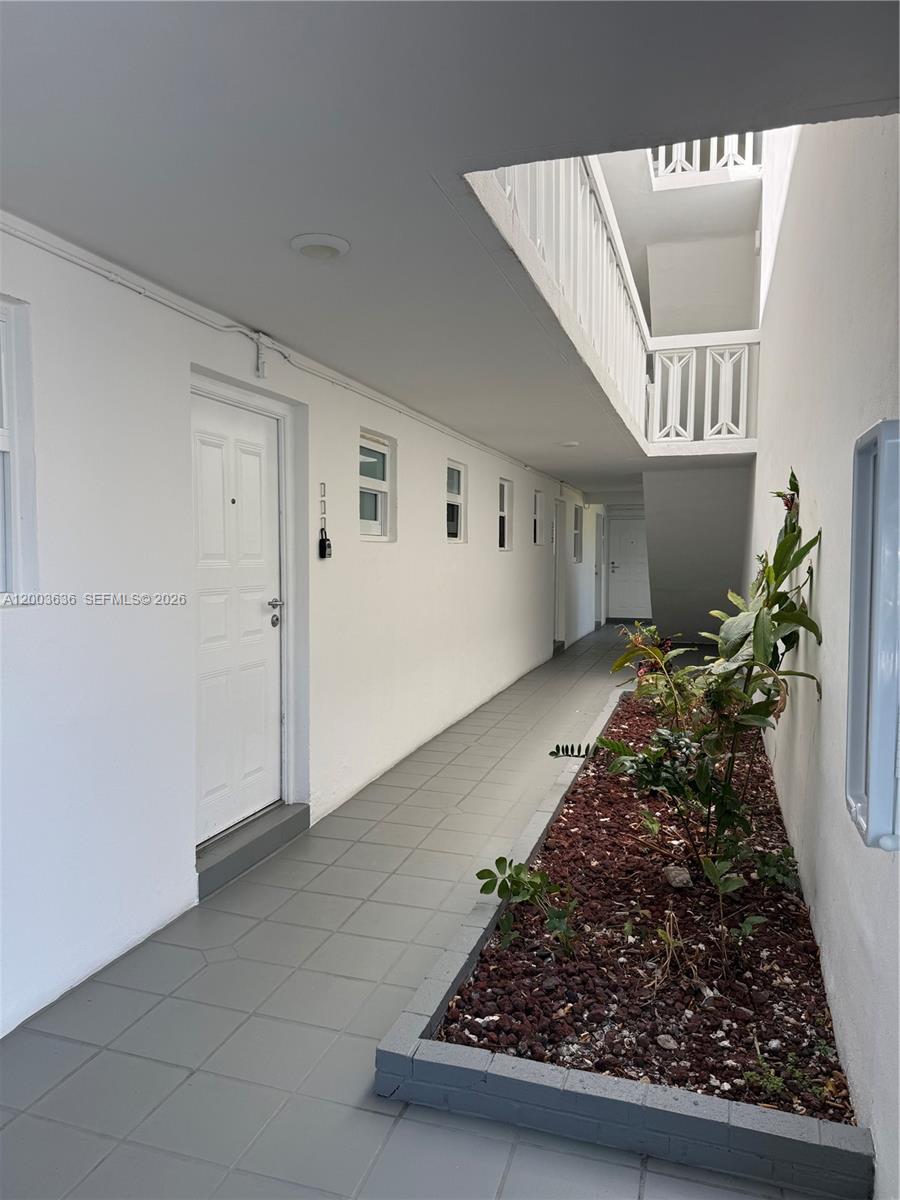 GALEN DRIVE WEST CONDOMIN - Residential Lease