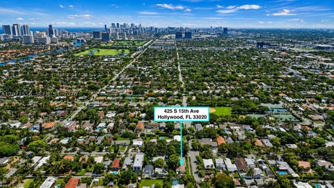 Tiny photo for 425 S 15th Ave, Hollywood, FL 33020 (MLS # A12077556)