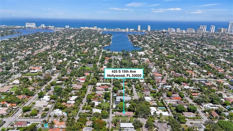 Tiny photo for 425 S 15th Ave, Hollywood, FL 33020 (MLS # A12077556)