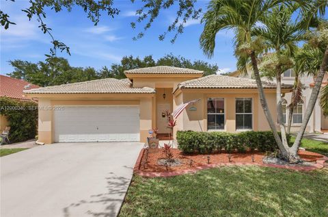 Photo of 14033 N Cypress Cove Cir, Davie, FL 33325 (MLS # A12000340)