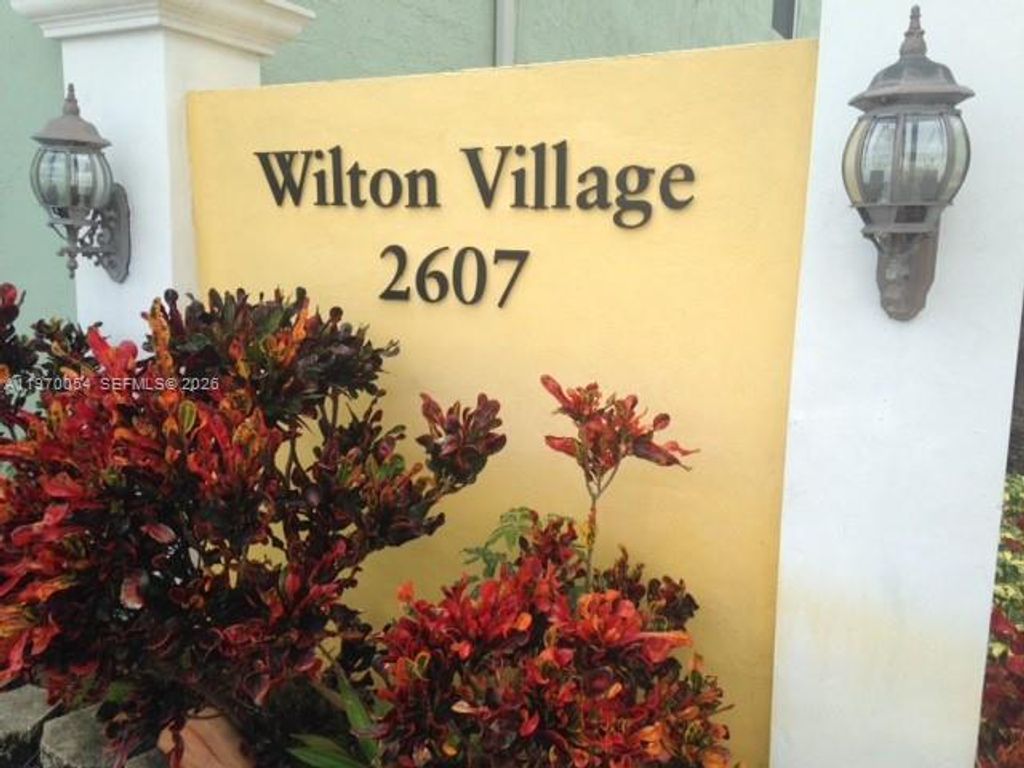 Photo of 2607 NE 8th Ave #29, Wilton Manors, FL 33334 (MLS # A11970054)