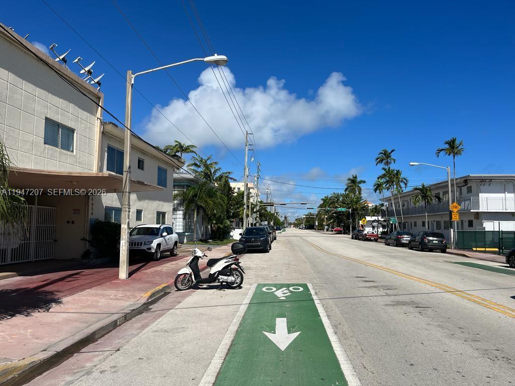 SUNDIAL CONDO - Residential