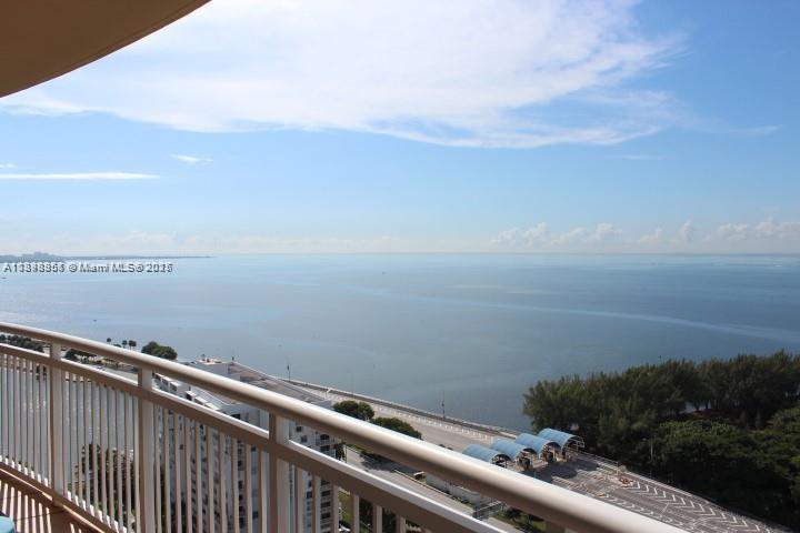 2475 Brickell Ave 1608