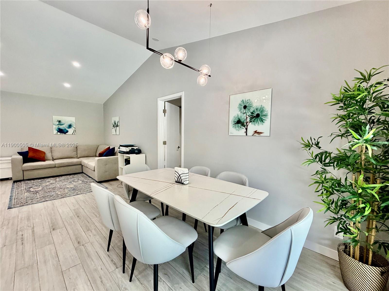 GLEN-LAUREN HOMES - Residential Lease