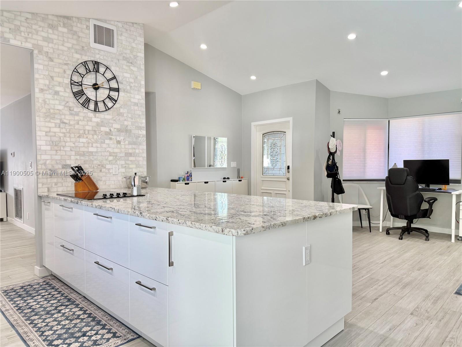 GLEN-LAUREN HOMES - Residential Lease