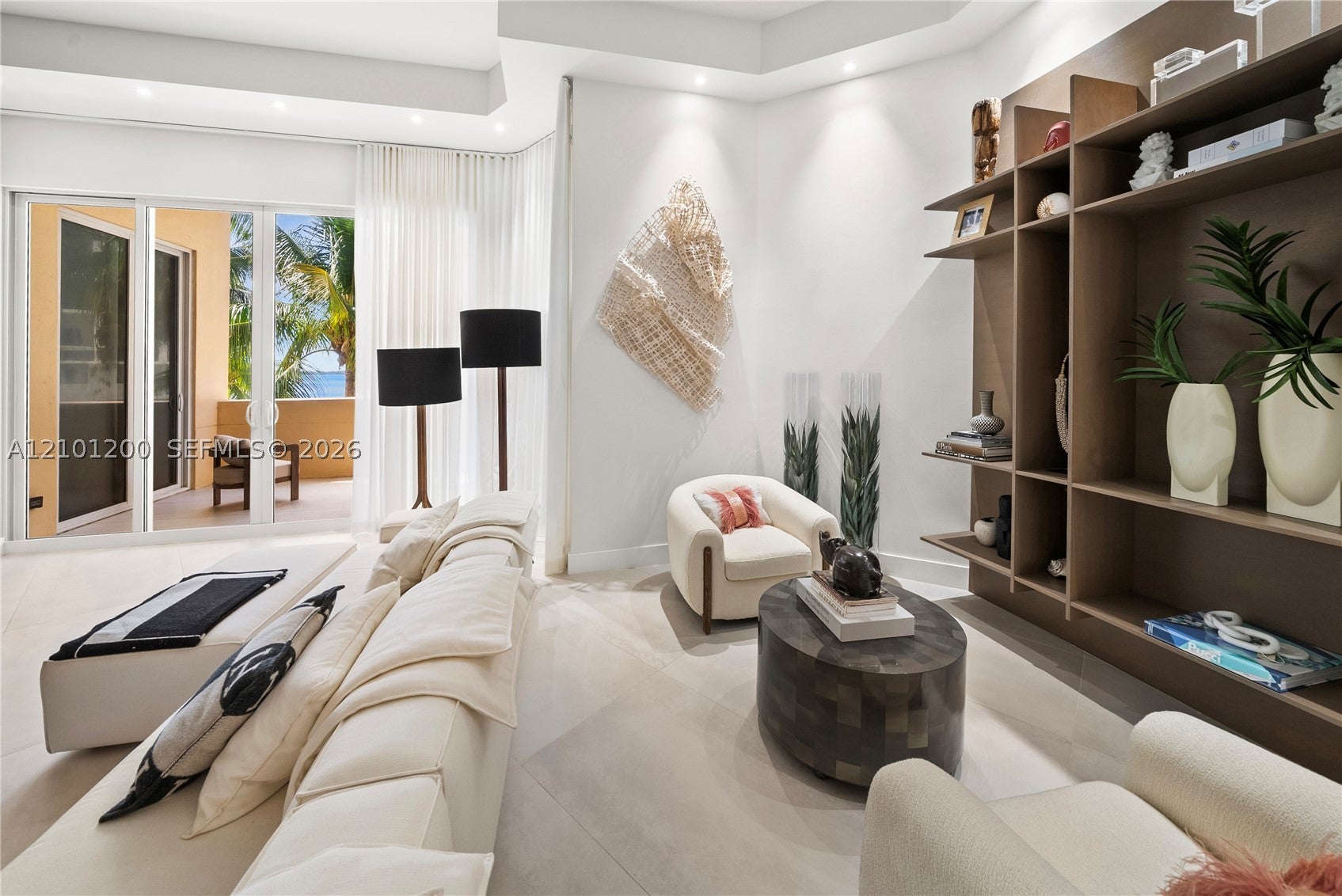 808 Brickell Key Dr 408