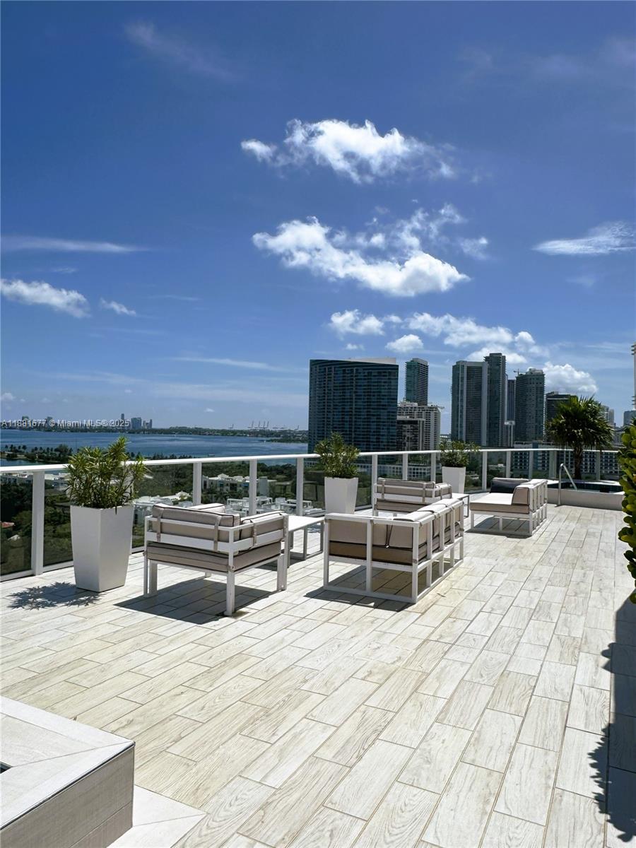 4250 BISCAYNE BOULEVARD C - Residential Lease