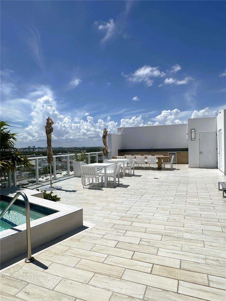 4250 BISCAYNE BOULEVARD C - Residential Lease