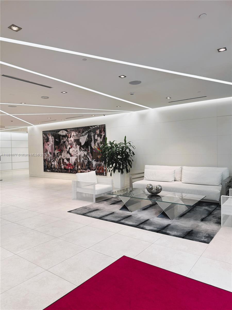 4250 BISCAYNE BOULEVARD C - Residential Lease