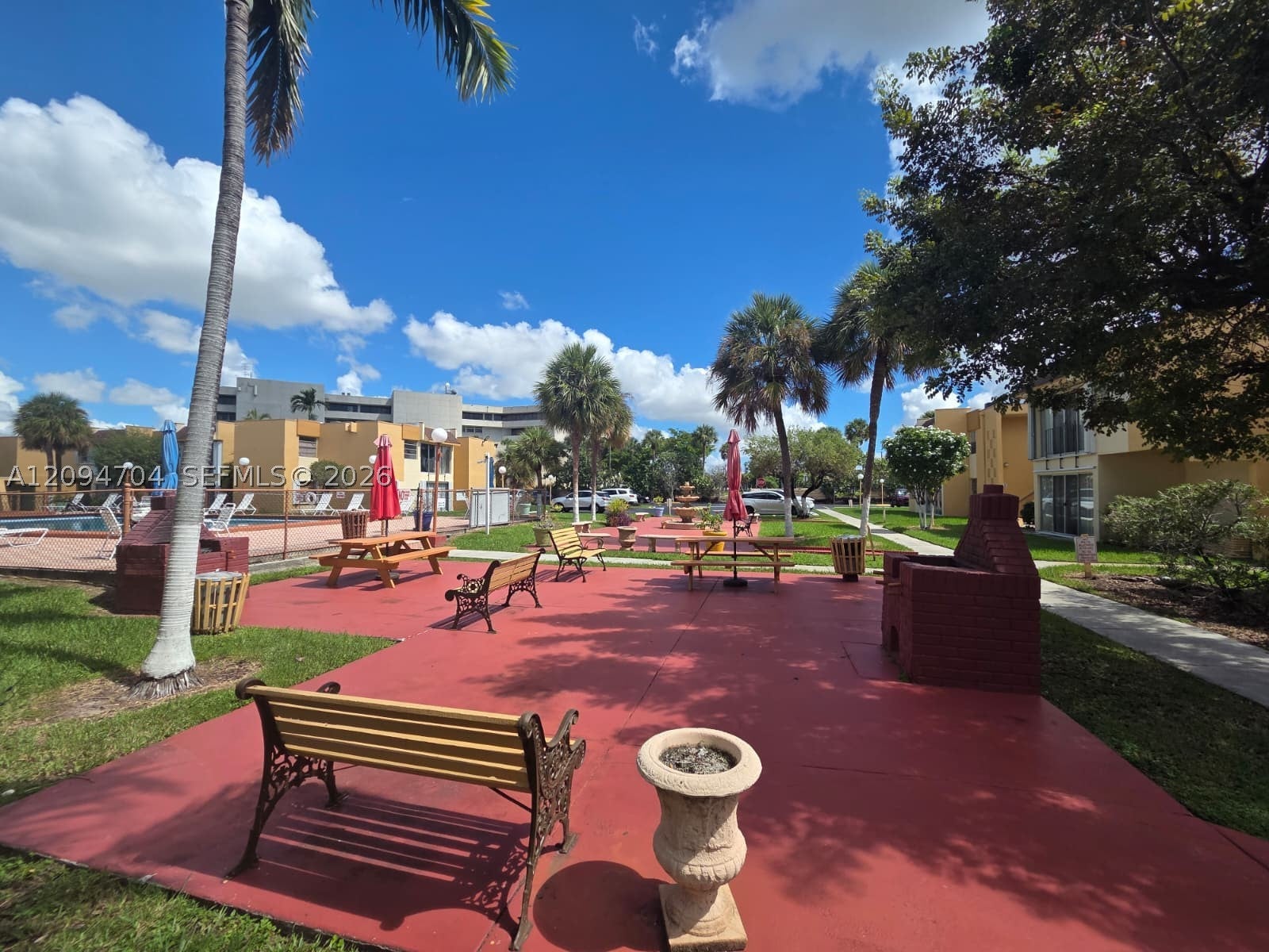 9300 W Flagler St 214C, Miami FL 33174
