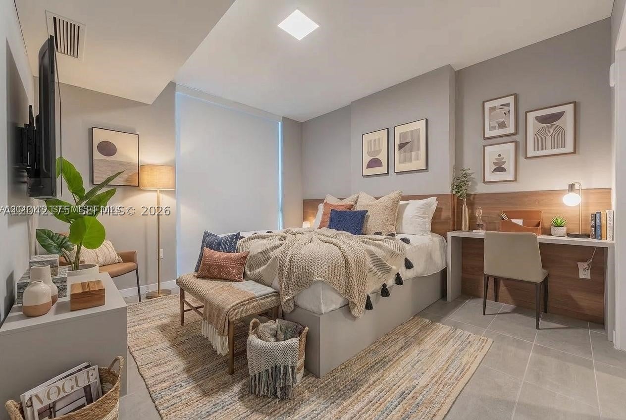 227 NE 2nd St 3104