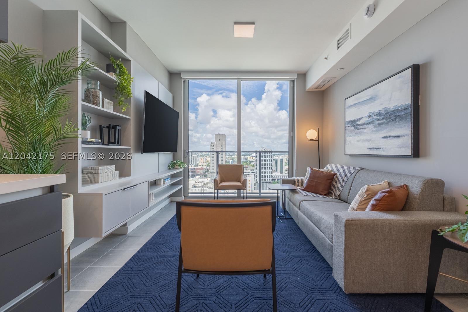 227 NE 2nd St 3104