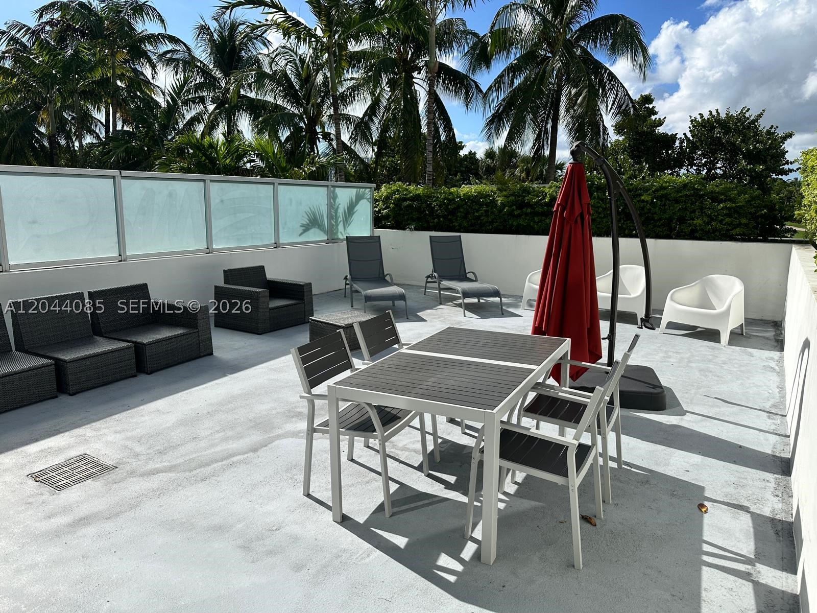 2001 Meridian Ave 309