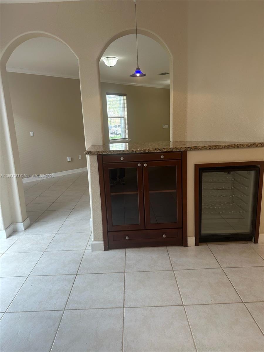 DORAL SOUTHEAST PATIO-HOM - Residential Lease