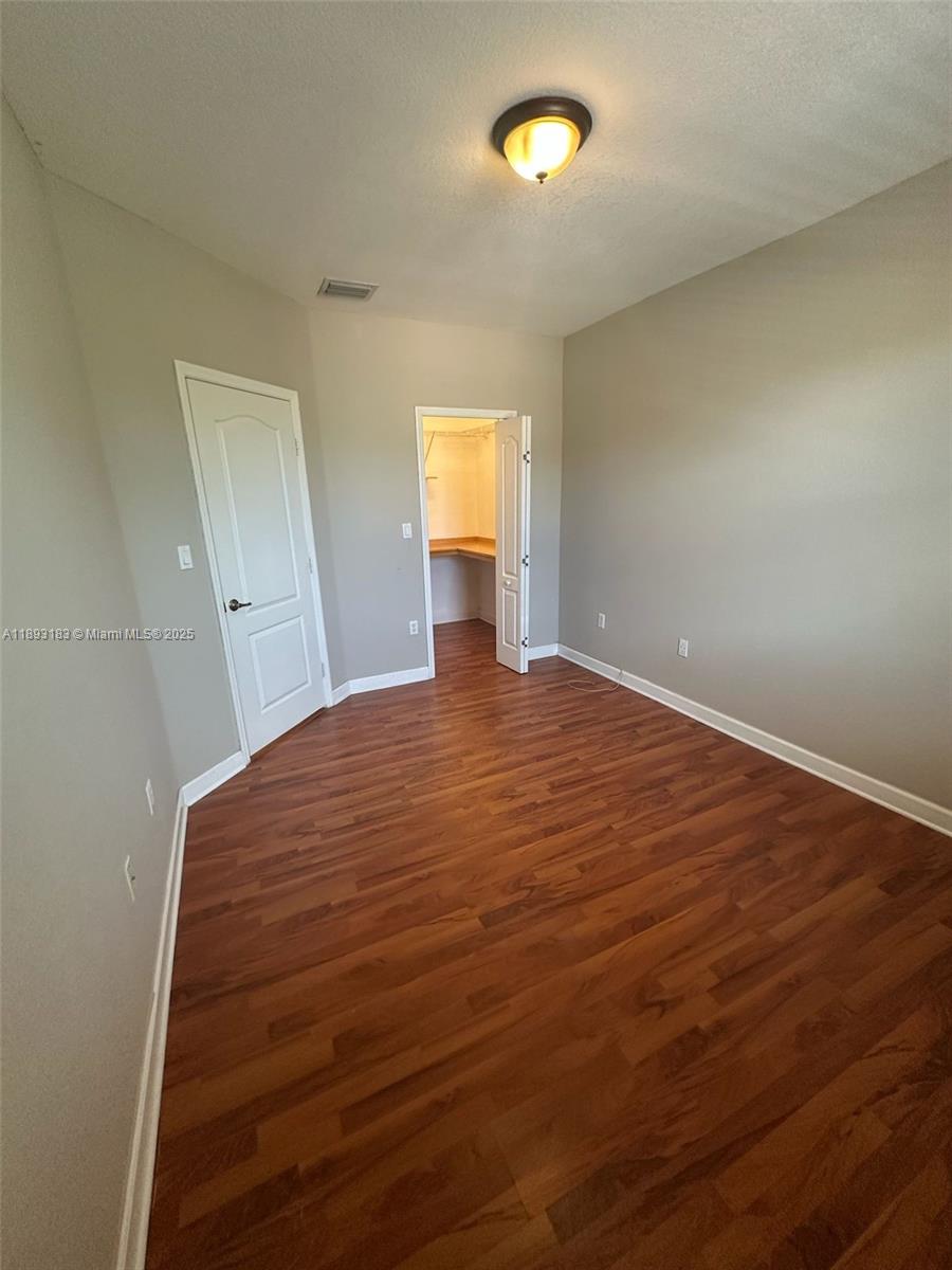 DORAL SOUTHEAST PATIO-HOM - Residential Lease