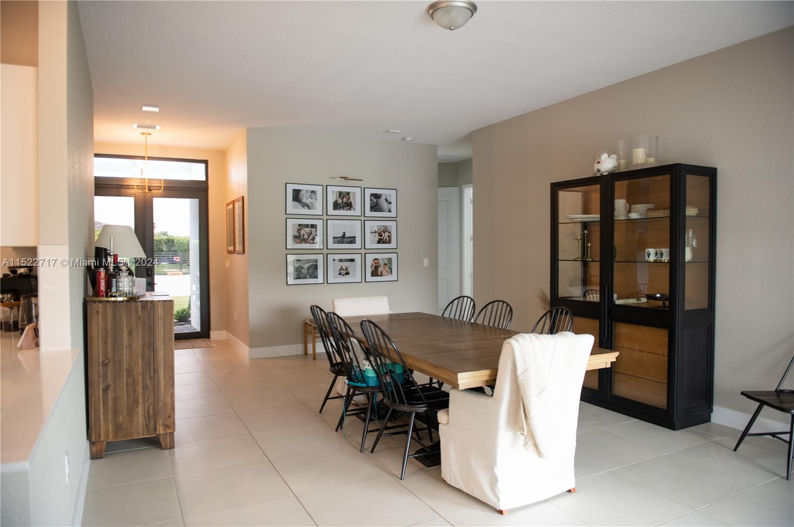 SOUTHERN COVE - Residential