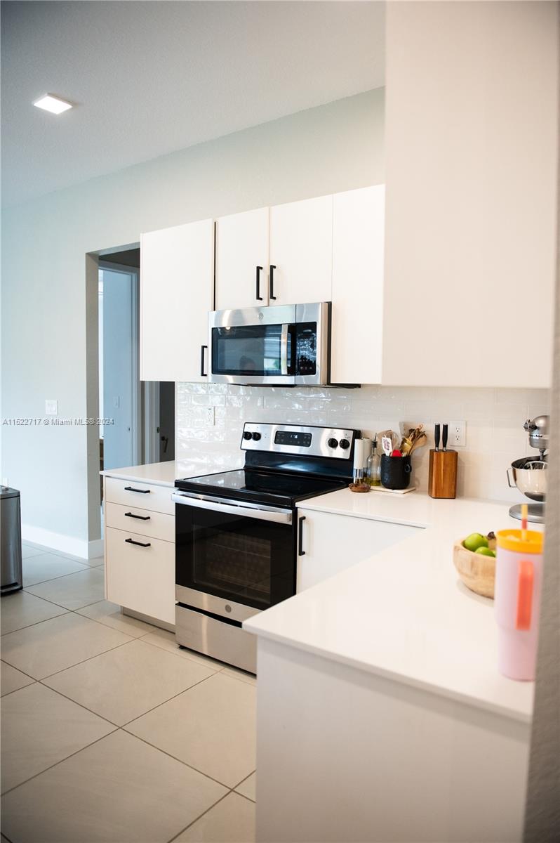 SOUTHERN COVE - Residential