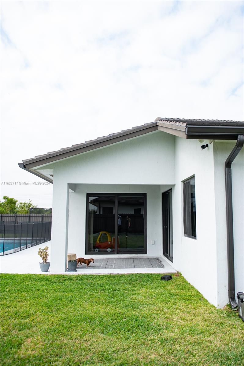 SOUTHERN COVE - Residential