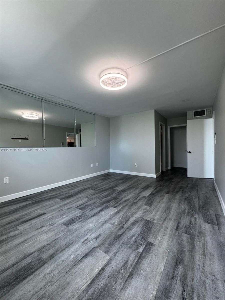 EDEN POINT NORTH CONDO - Residential Lease