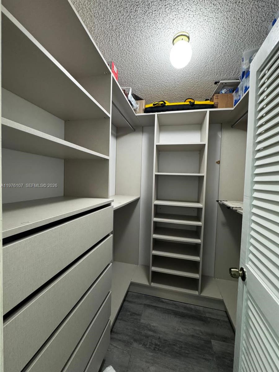 EDEN POINT NORTH CONDO - Residential Lease