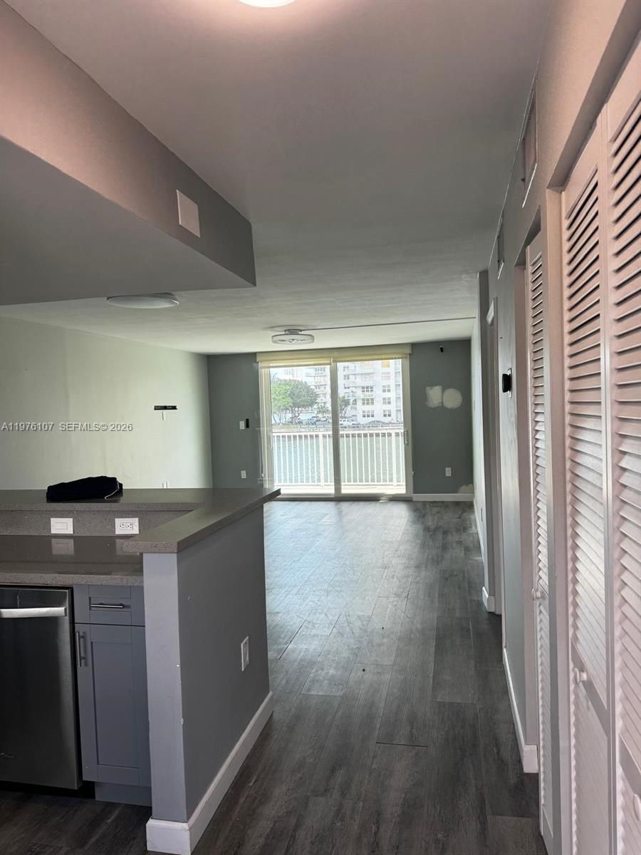 EDEN POINT NORTH CONDO - Residential Lease