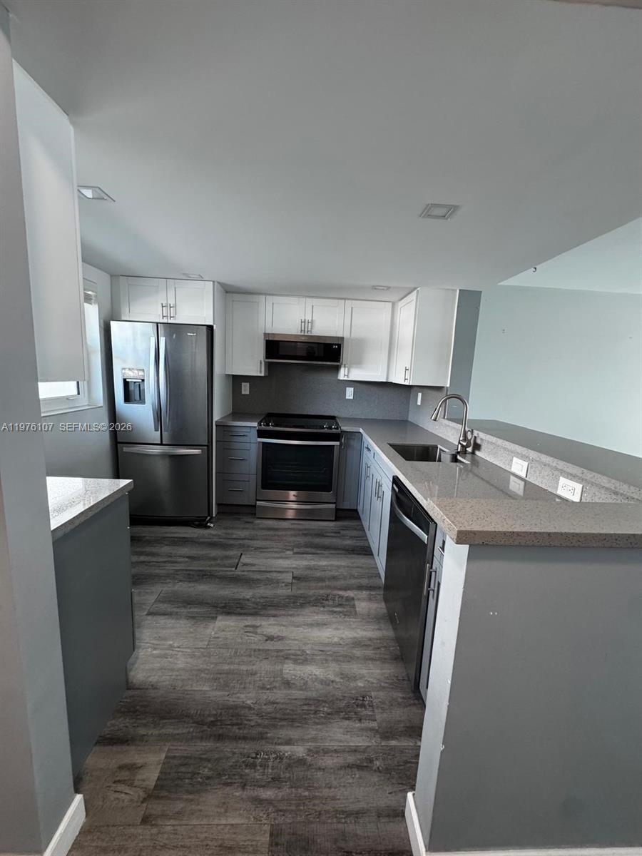 EDEN POINT NORTH CONDO - Residential Lease