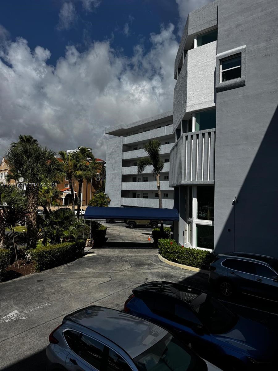 EDEN POINT NORTH CONDO - Residential Lease