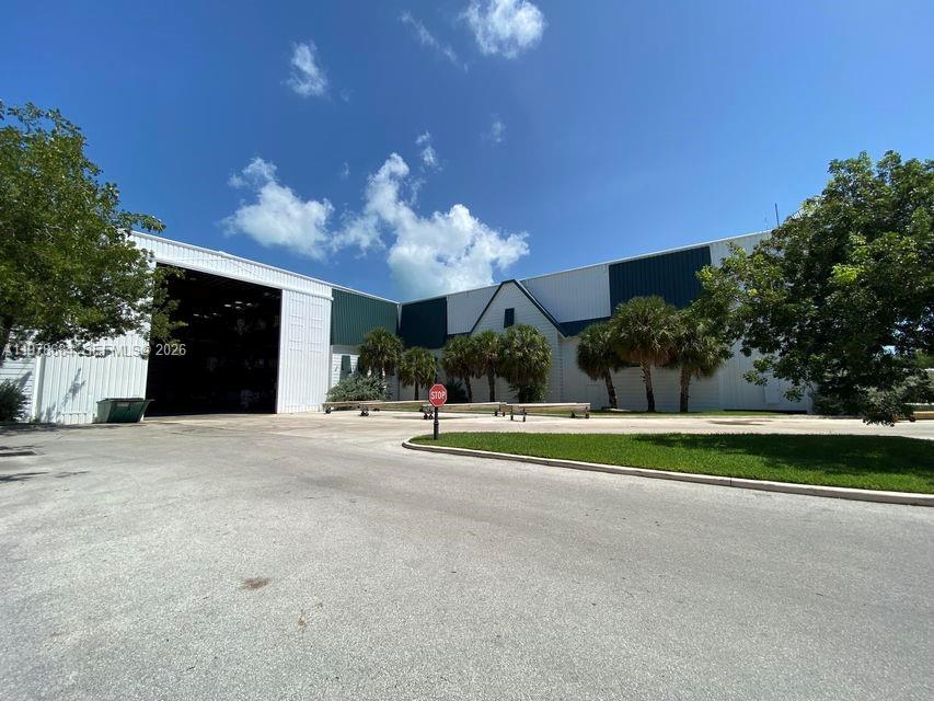 BOAT HOUSE CONDOMINIUM - Land