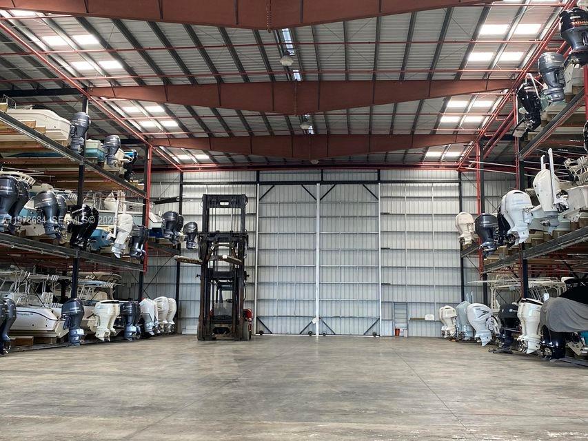 BOAT HOUSE CONDOMINIUM - Land