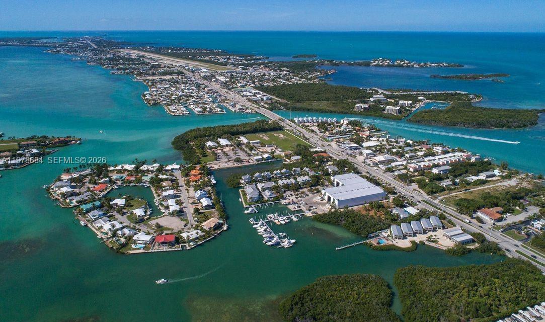 BOAT HOUSE CONDOMINIUM - Land